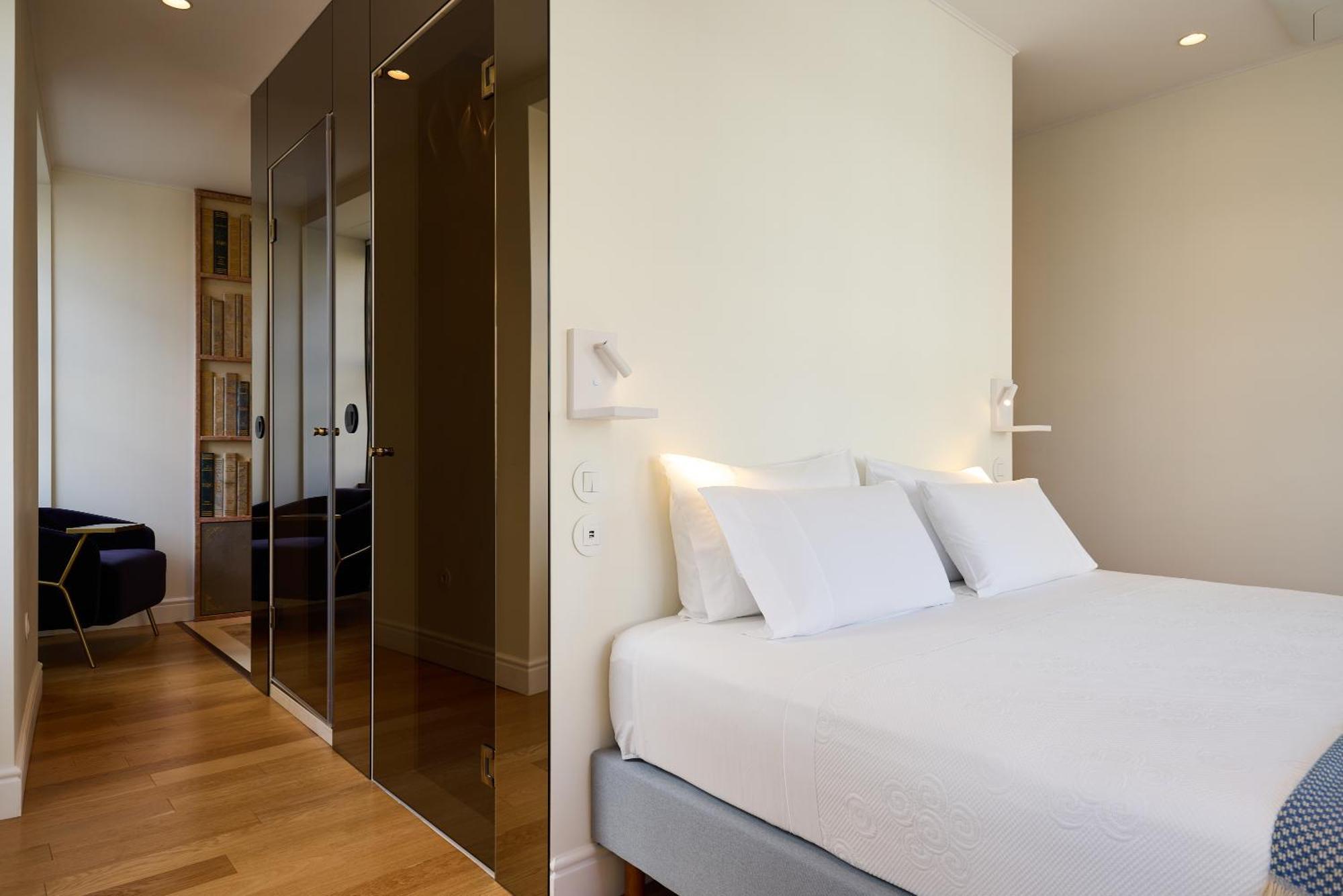 Flh Porto Clerigos Luxury Apartments Room photo